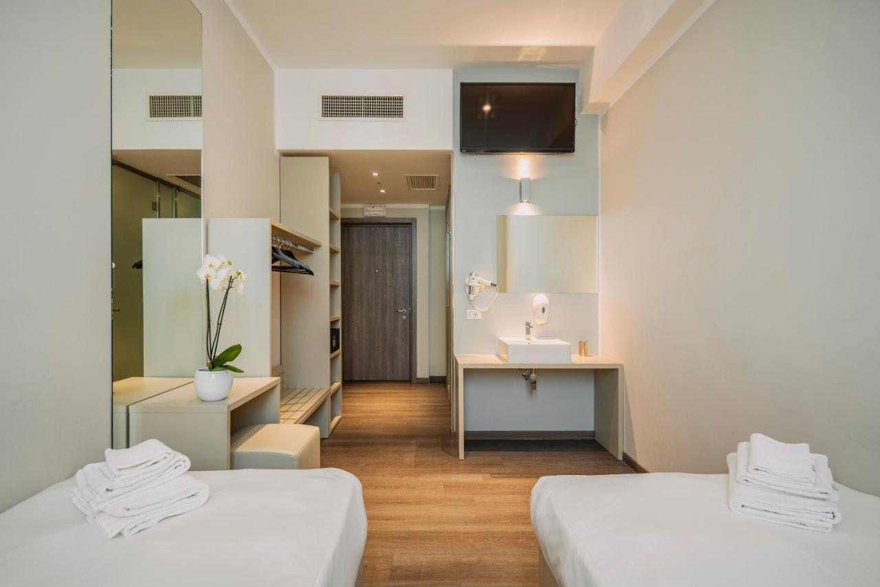 Fasthotel Linate Сеграте Экстерьер фото