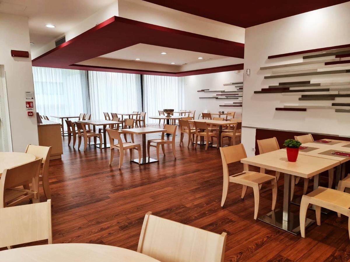 Fasthotel Linate Сеграте Экстерьер фото