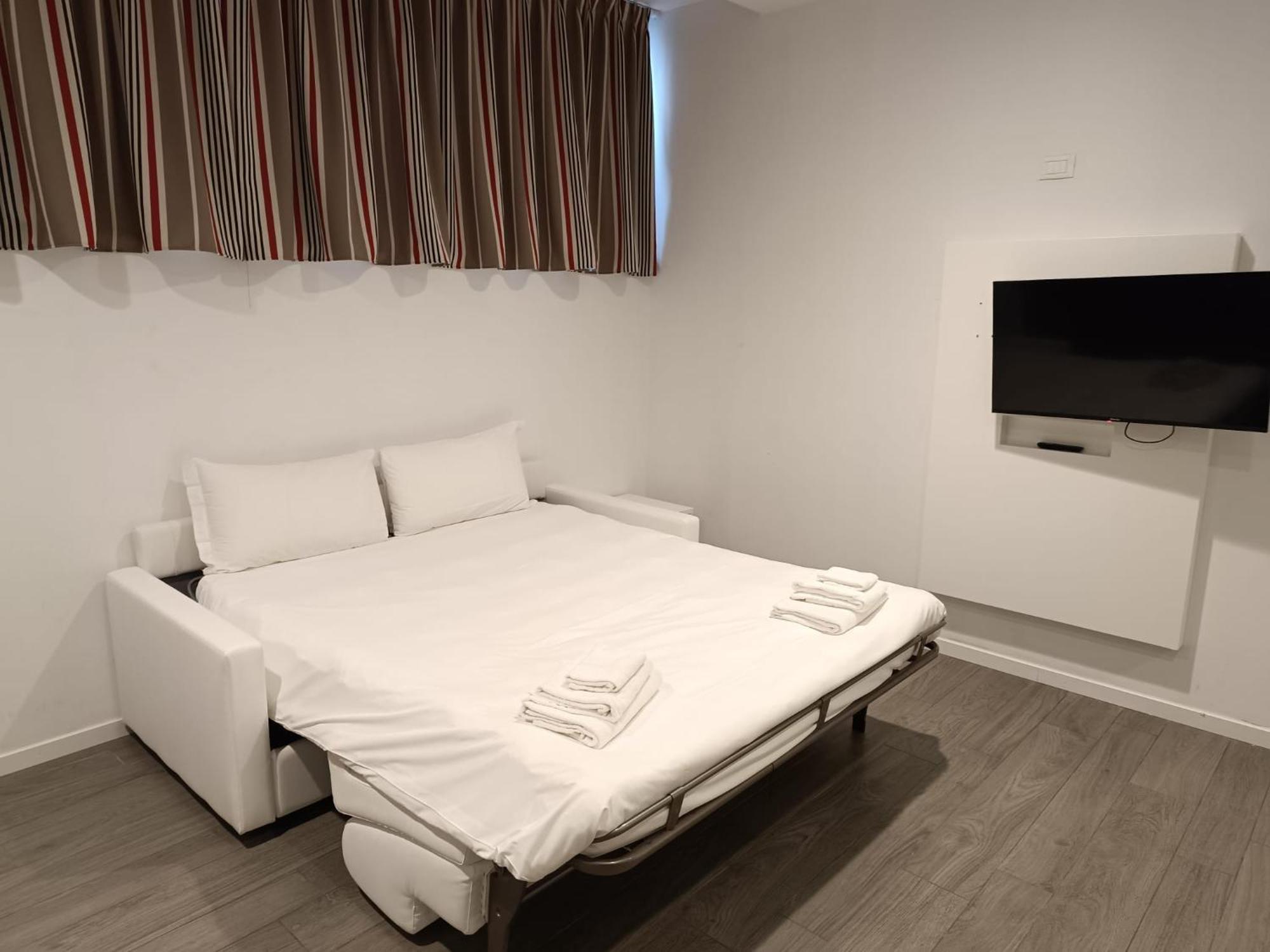 Fasthotel Linate Сеграте Экстерьер фото